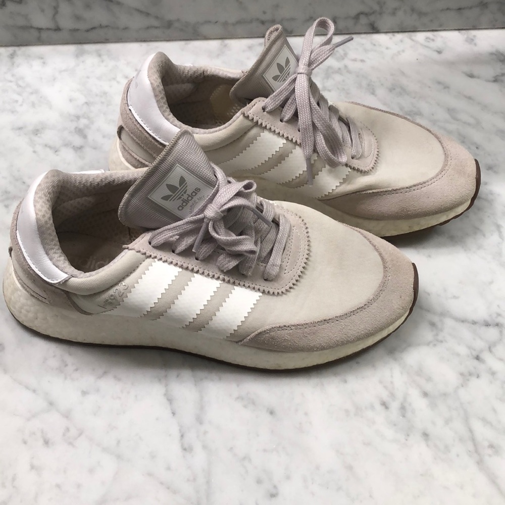 Adidas men’s I-5923 fashion sneaker size 7.5